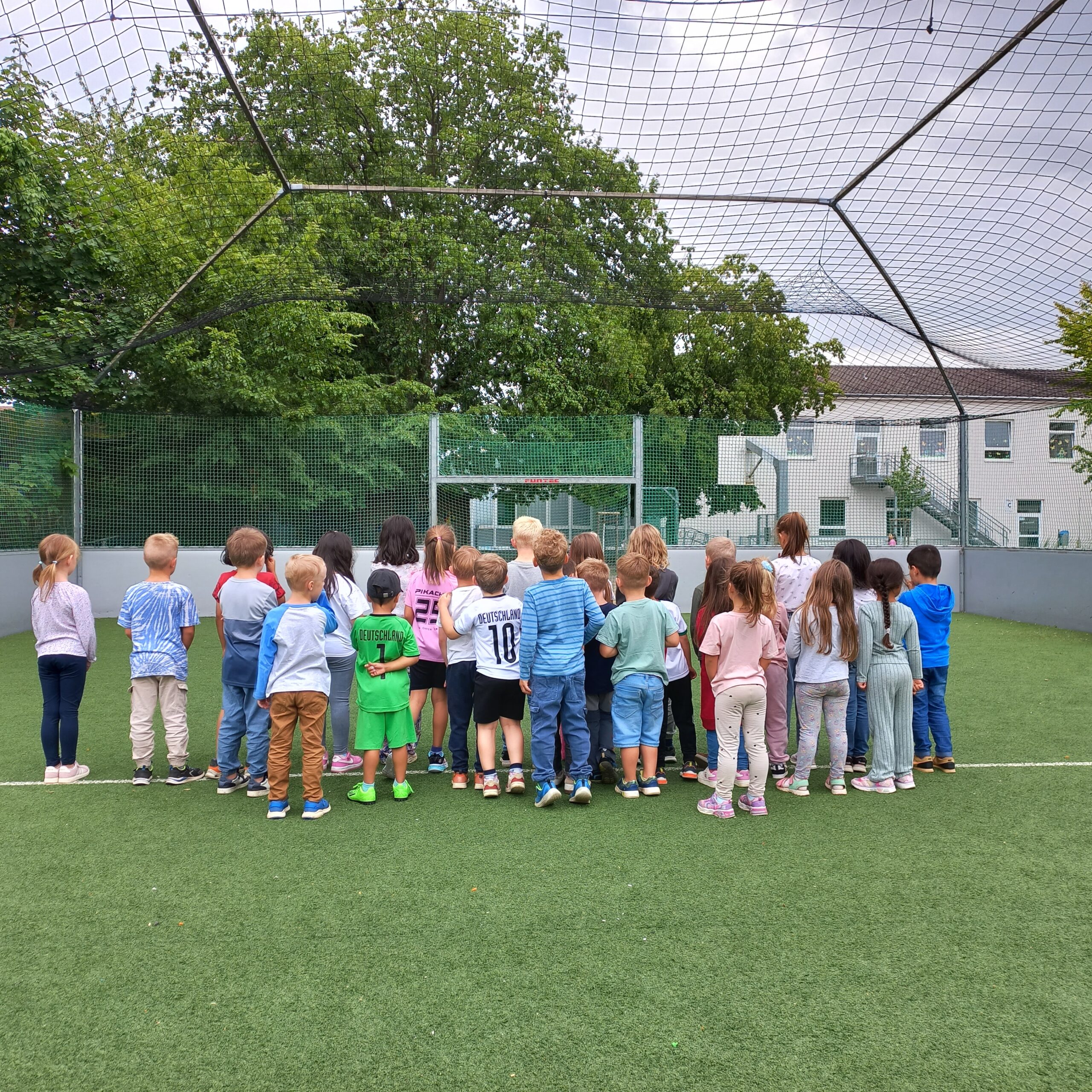 Mehr über den Artikel erfahren Fußballfreundschaftsspiel